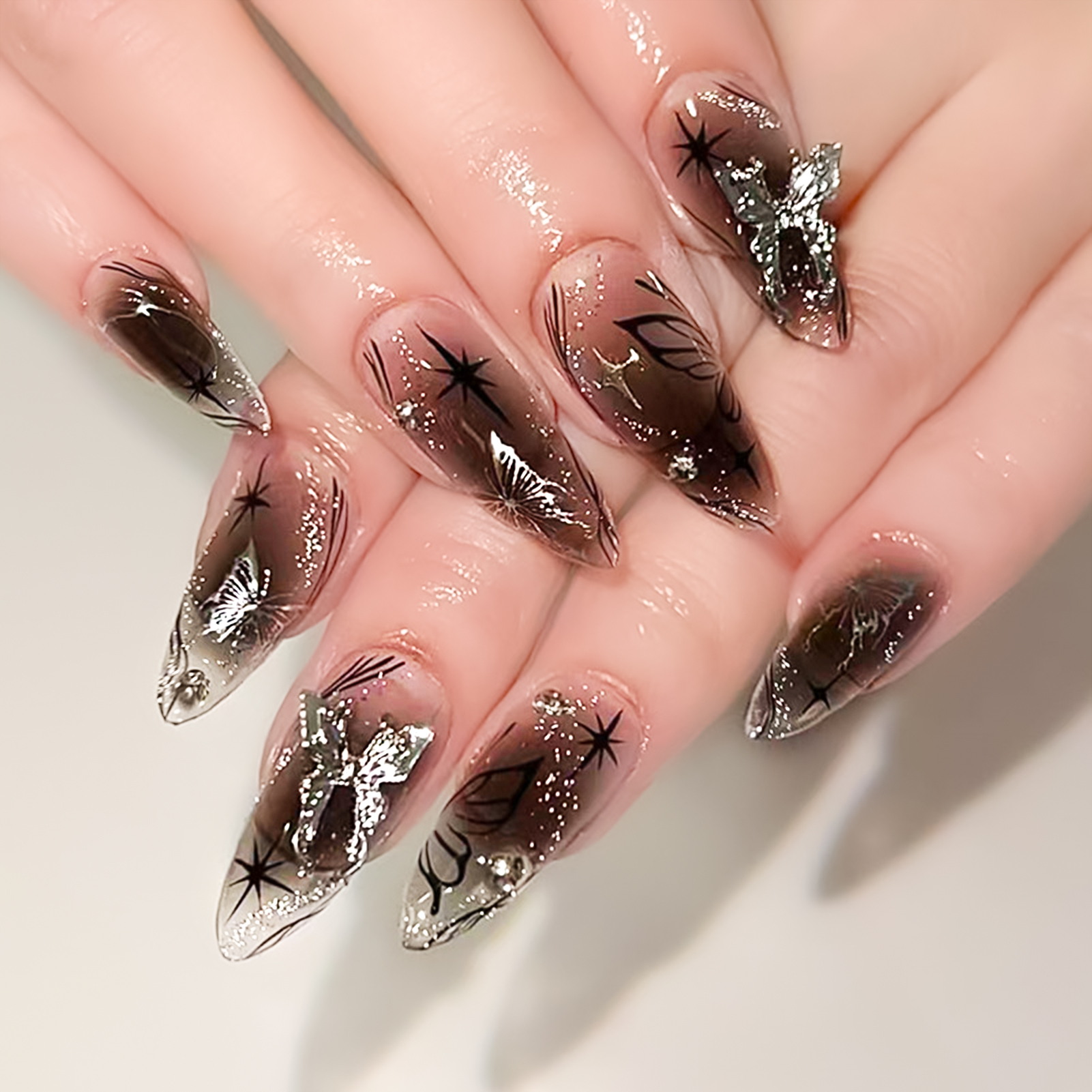 24PCS Long Press On NailsStile - Resin Art Kits recensie en prijs